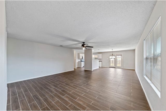 4921 Thorn Hollow Drive, Fort Worth, TX 76244