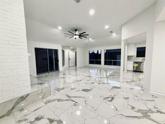 9315 Beringwood Drive, Houston, TX 77083