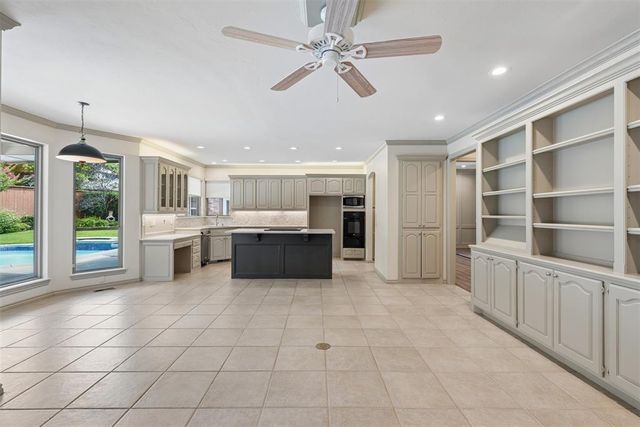1724 Boomer Trail, Edmond, OK 73034