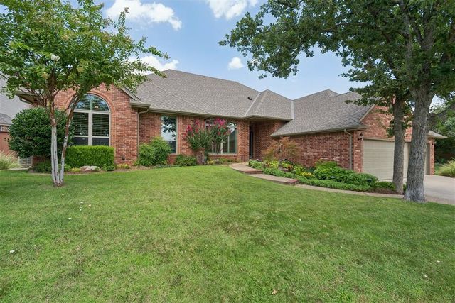 1724 Boomer Trail, Edmond, OK 73034