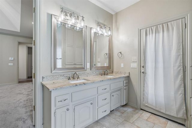 1724 Boomer Trail, Edmond, OK 73034