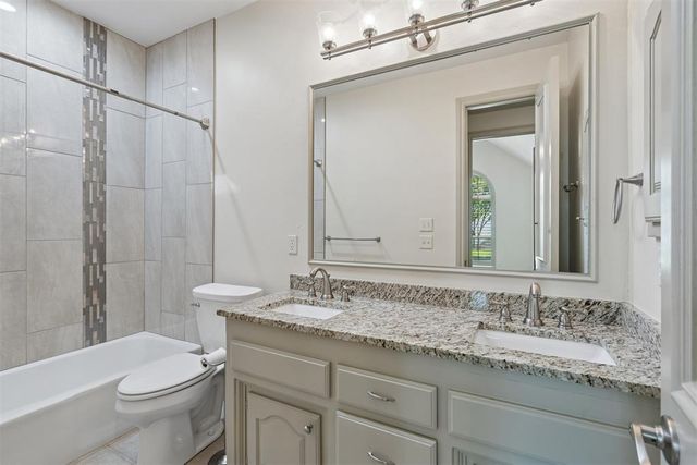 1724 Boomer Trail, Edmond, OK 73034
