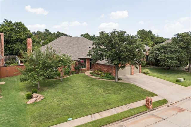 1724 Boomer Trail, Edmond, OK 73034