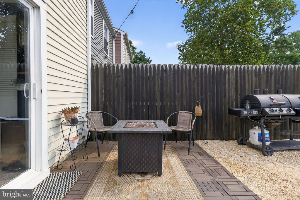 50 VANDERBILT CT, Sicklerville, NJ 08081