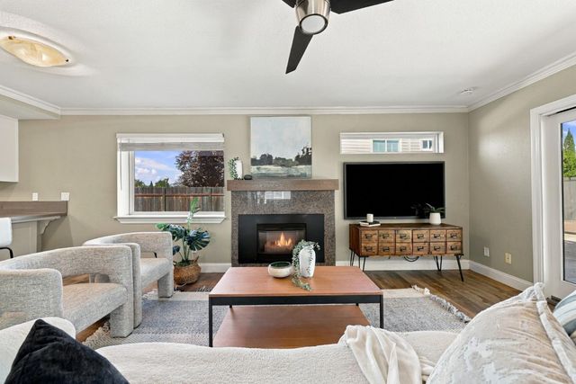 2600 Buckeye Ct, Rocklin, CA 95677