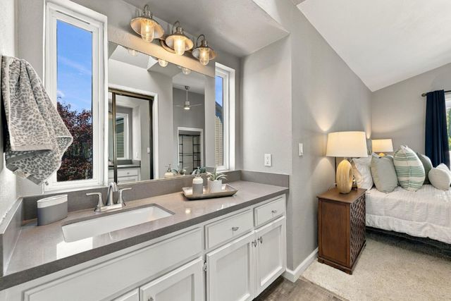 2600 Buckeye Ct, Rocklin, CA 95677