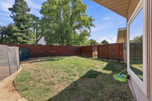 2600 Buckeye Ct, Rocklin, CA 95677