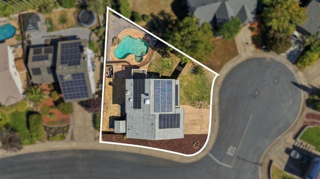 2600 Buckeye Ct, Rocklin, CA 95677