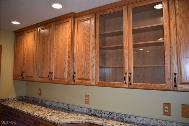 170 Heartwood Drive, Mogadore, OH 44260