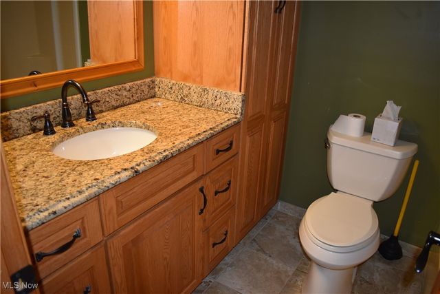 170 Heartwood Drive, Mogadore, OH 44260