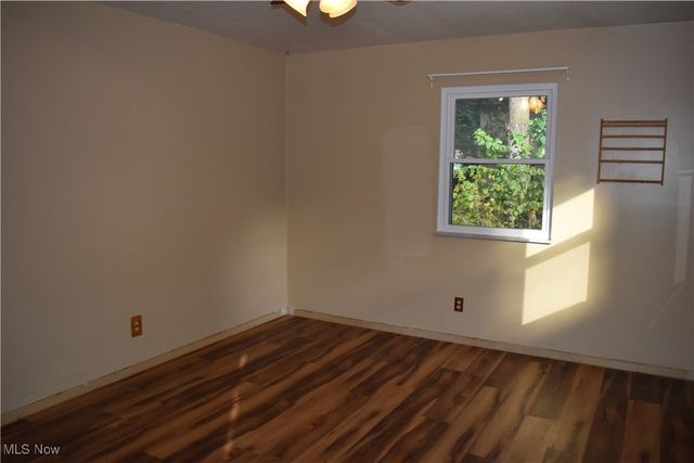 170 Heartwood Drive, Mogadore, OH 44260