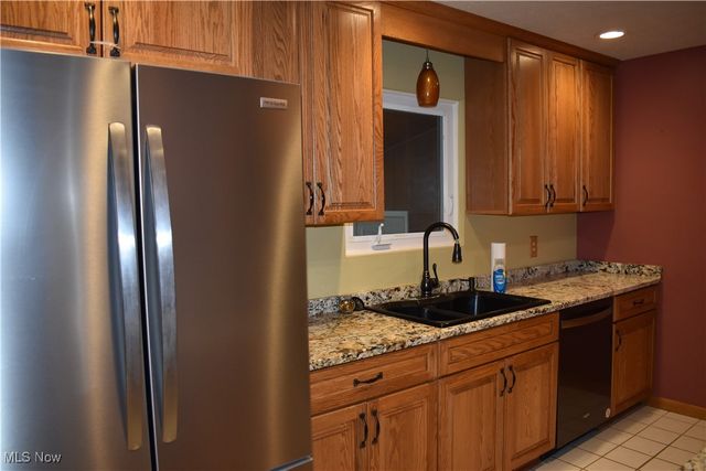 170 Heartwood Drive, Mogadore, OH 44260