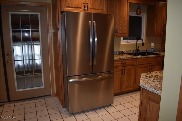 170 Heartwood Drive, Mogadore, OH 44260