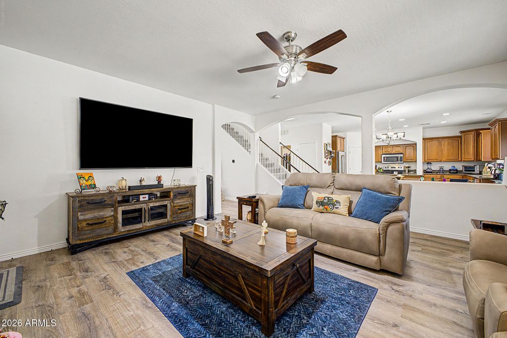 2740 E QUIET HOLLOW Lane, Phoenix, AZ 85024 — photo 2