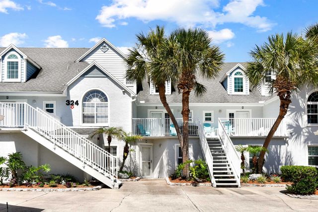 324 Village Dr B, St Augustine, FL 32084
