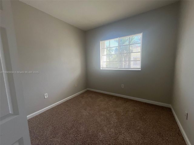 2731 NE 3rd Dr 203, Homestead, FL 33033