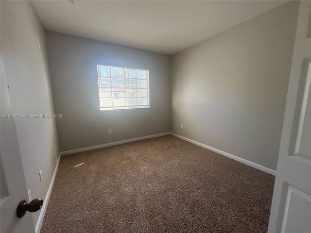 2731 NE 3rd Dr 203, Homestead, FL 33033