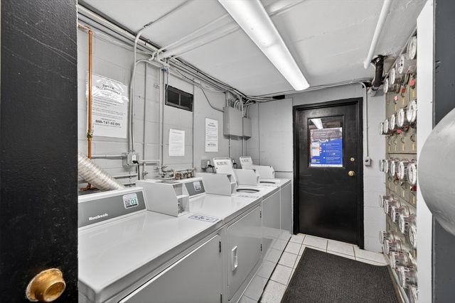 345 Harvard St 4A, Cambridge, MA 02138