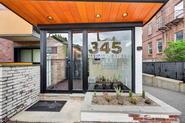 345 Harvard St 4A, Cambridge, MA 02138