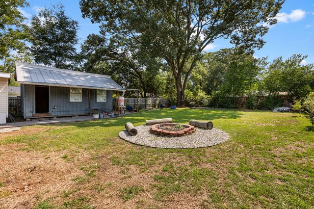 860 Santee Street, Charleston, SC 29412
