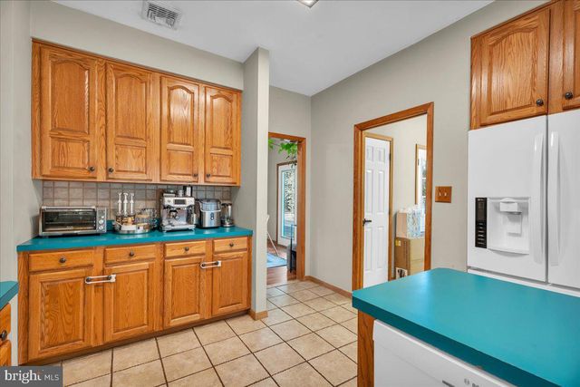 750 BURNT MILL RD, Atco, NJ 08004
