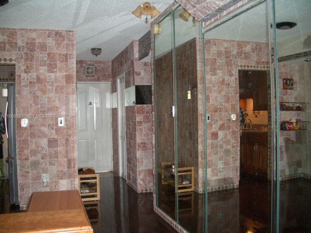 10900 SW 104th Street 324, Miami, FL 33176