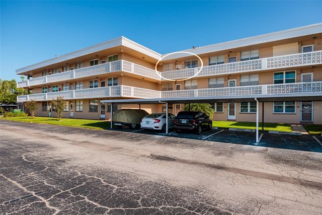 4915 BAY STREET NE 331, St Petersburg, FL 33703