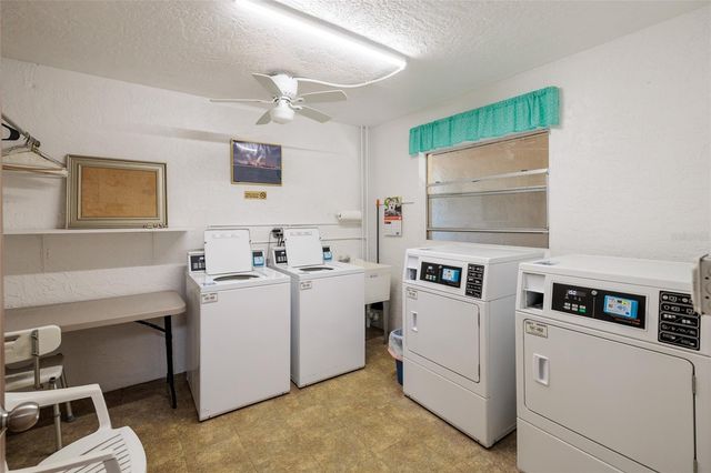 4915 BAY STREET NE 331, St Petersburg, FL 33703