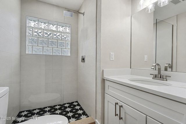 292 Pine Tree Drive, Indialantic, FL 32903