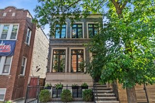 904 S Miller Street, Chicago, IL 60607