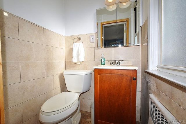 4 Wildwood Road A8, Hartsdale, NY 10530