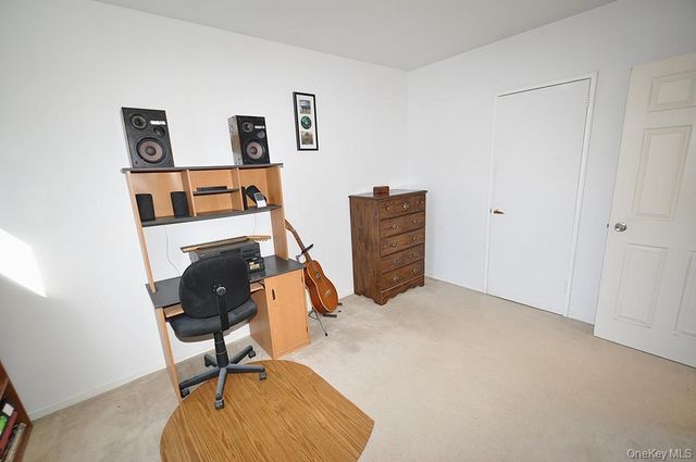 4 Wildwood Road A8, Hartsdale, NY 10530