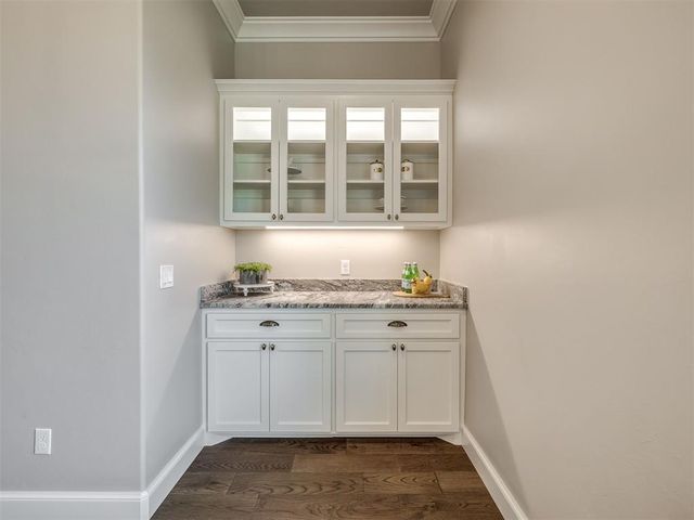 2217 W Cole Drive, Mustang, OK 73064