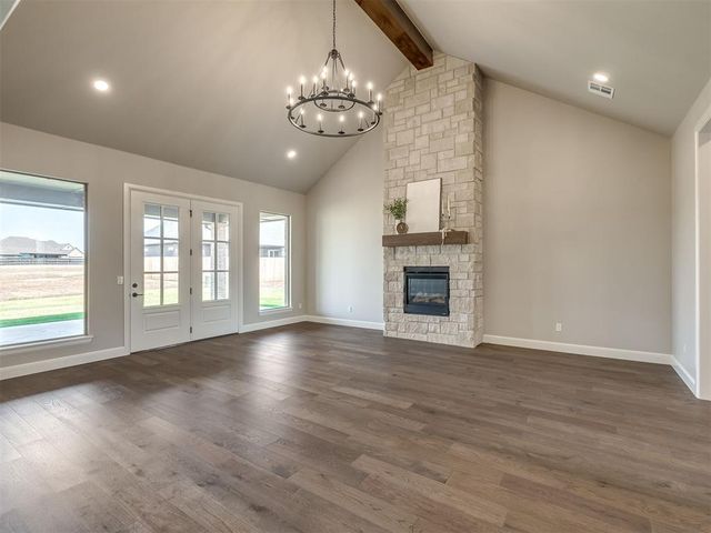 2217 W Cole Drive, Mustang, OK 73064
