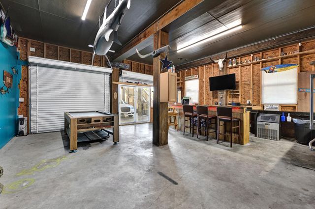 939 8th Street, Dickinson, TX 77539