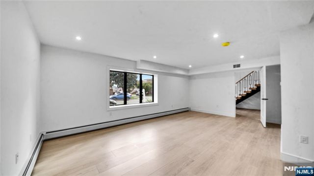 500 2nd B, Palisades Park, NJ 07650