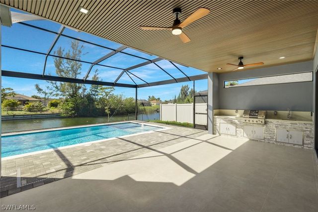 152 SW 28th ST, Cape Coral, FL 33914