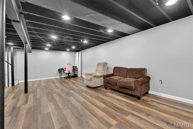 1540 Leisure Drive, Florissant, MO 63031