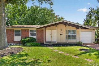1540 Leisure Drive, Florissant, MO 63031