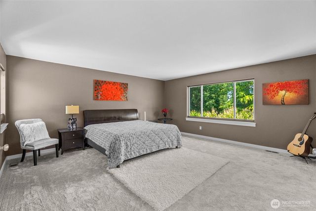 8983 Windham Court NE, Lacey, WA 98516