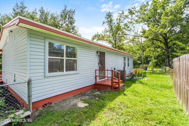 5704 XAVIER Road, Jacksonville, FL 32209