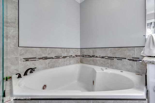 60 Eastgate Drive, Brandon, MS 39042