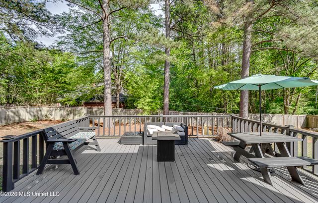 60 Eastgate Drive, Brandon, MS 39042