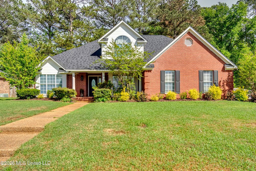 60 Eastgate Drive, Brandon, MS 39042