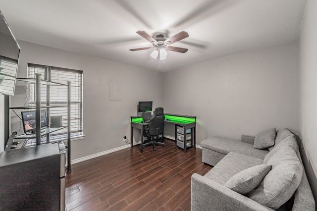 3008 San Marcos Drive, Fort Worth, TX 76116