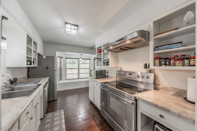 3008 San Marcos Drive, Fort Worth, TX 76116