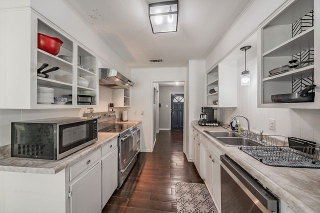 3008 San Marcos Drive, Fort Worth, TX 76116