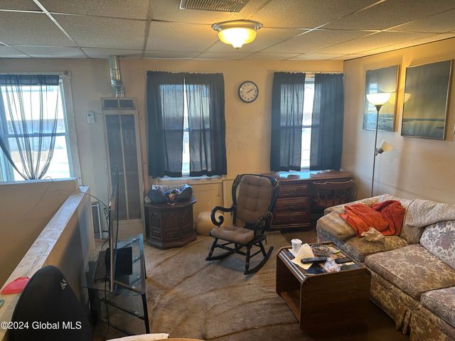 265 S Pearl Street, Albany, NY 12202