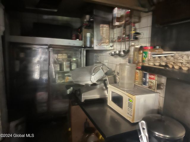 265 S Pearl Street, Albany, NY 12202