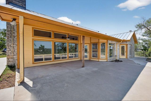95 Gateway North N, Marble Falls, TX 78654